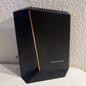 Modem câble haute vitesse NETGEAR CM2000 Nighthawk - Photo 1/3