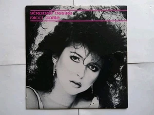 NICCI GABLE - Strange desire - 12" Vinyl single (VG/G) - Imagen 1 de 7