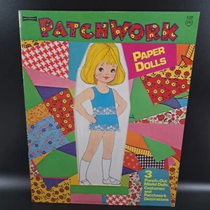 Libro de muñecas de papel vintage retazos artesanía Saalfield c1971 sin cortar - Imagen 1 de 7