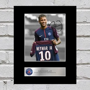 Neymar Jr signiertes montiertes Foto Display Paris Saint-Germain FC - Bild 1 von 1