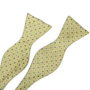 BRUNO PIATTELI Lookin' Sharp! Blue Diamonds on Yellow Bowtie Men's Silk Bow Tie - Picture 1 of 3