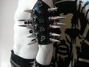 LEATHER GIANT SPIKED ARMBAND. BLACK METAL...(MDLA0069).....BAPTISM - Picture 1 of 11