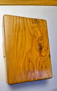 36 Salmon Sea Trout Flies Top Quality In Wooden Box - Picture 1 of 10