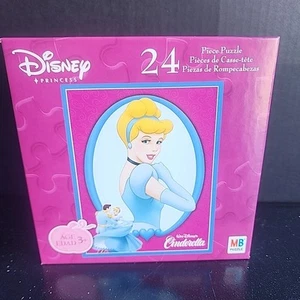 New Hasbro Disney Princess "Cinderella " 24 Piece 10" x 13" Jigsaw Puzzle 2005 - Picture 1 of 5