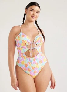 No Boundaries Juniors Cut-Out Floral One-Piece Swimsuit - Picture 1 of 10