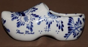 Vintage hand made Laddrak Amsterdam ceramic figurine shoe - Picture 1 of 11