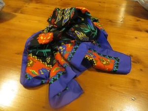 SCARF VINTAGE 80'S ~ Purple Border/Multi PATTERN ~ - Picture 1 of 2