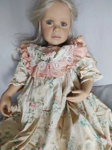 Muñeca de artista de Pamela Erff, "NELLY", (porcelana), de 2003, MPG, certificado - Imagen 1 de 24