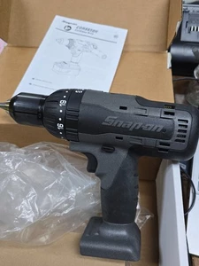 Herramientas Snap-on CDR8850HGM - GRIS 18 V 1/2" Taladro percutor inalámbrico (SOLO HERRAMIENTA) - Imagen 1 de 6