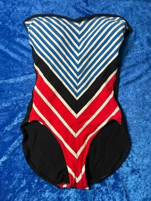 Traje de baño vintage Rose Marie Reid sin tirantes pinup náutico a rayas mediano Foto 1 de 4