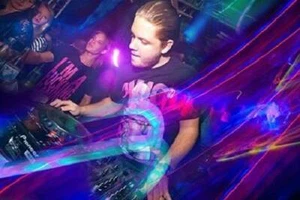 John Dahlback Live Electro & Progressive House DJ-Sets Compilation (2008 - 2013) - Picture 1 of 7