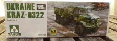 Takom 2022 - 1:3 5 Kit KRAZ-6322 Heavy Camion Militare Udssr con Parti Incise - Immagine 1 di 3