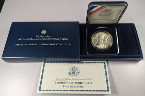 2001 American Buffalo Smithsonian Proof Silver Dollar Commemorative Cover