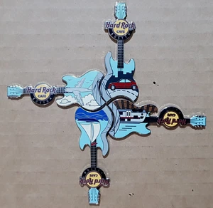 JUEGO ROMPECABEZAS GUITARRA BOSTON BU BRIDGE COCHE AVIÓN BARCO TREN Hard Rock Café 4 PINS LE - Imagen 1 de 1