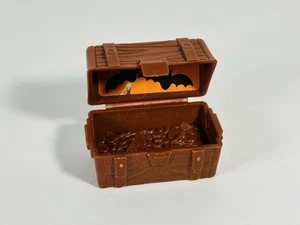 Hasbro Weeble Wobble Haunted House Fledermaus braun Schatztruhe 1976 - Bild 1 von 4