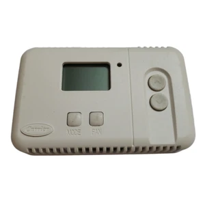 Nuevo termostato digital base bomba de calor no programable Carrier TSTATCCBHP01-B - Imagen 1 de 7