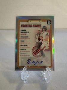 Donruss Optic Passing Grade Baker Mayfield #10 Silver Prizm Auto SP/99 (Z) 2024 - Imagen 1 de 2
