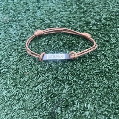 Pulsera ajustable Inter Miami (acero inoxidable). Foto 1 de 3
