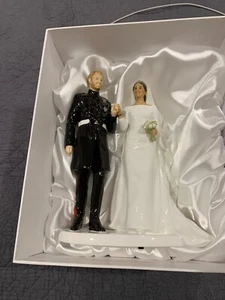 Royal Doulton Harry & Meghan Royal Wedding Day Figurine HN5929 Limited Edit New - Picture 1 of 1