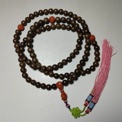 Collar de cuentas de madera de agar de exportación china con accesorio de ágata roja  Foto 1 de 4