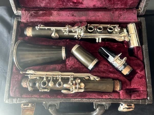 Hsinghai Clarinet Wood Complete With Original Vintage Velvet Case - Picture 1 of 9