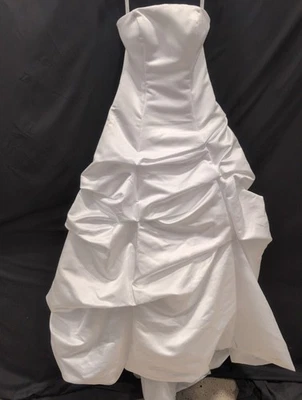 Vestido de novia Alfred Angelo blanco talla 6 Foto 1 de 4