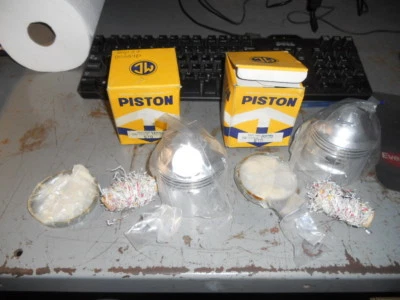 Kits de pistones NOS MC STD para: Triumph T110 T120 TR6 Bonneville 650 15639 CANTIDAD2 Foto 1 de 4