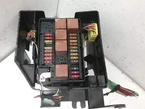 1998-2003 Jaguar Vanden Plas XJ8 Series Rear Trunk Fusebox Relay GJA 3892 AA - Foto 1 di 6