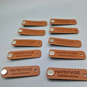 10 Stück Handmade Etiketten Nähen Kunstleder Label für Kleidung Jeans DIY Braun - Bild 1 von 6