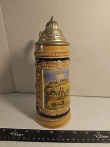 Berlin Kongresshalle 9 1/2" Stein mit Deckel, Gerz, Germany (gebraucht/EUC) - Bild 1 von 10