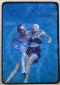 1950 couple Swimming in Caribbean Waters 35mm Slide Red Border Kodachrome - Picture 1 of 4