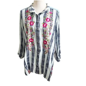 Camicia John Mark ricamata a quadri boho tunica top floreale pannello posteriore grande artistica - Foto 1 di 15