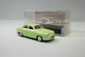 Norev - PANHARD PL 17 1961 vert clair Neuf NBO HO 1/87 - Foto 1 di 2