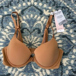 Calvin Klein 30C Women's Lightly Lined Demi Bra - NWT - Picture 1 of 5