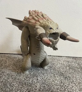 Come addestrare il tuo drago Bewilderbeast Alpha personaggio elettronico raro - Foto 1 di 7