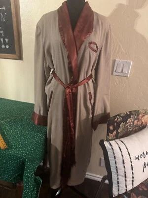 Bata de hombre de colección. Borde de óxido a cuadros marrón. Chaqueta para fumar de aderezo fino - L Foto 1 de 4