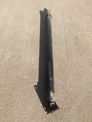 Оригинальный приводной вал карданного вала 90-93 MAZDA MX-5 MIATA U-Joint механическая коробка передач - Изображение 1 из 4