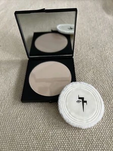 Trucco Touch Up Pressed Powder Shell 71450 New No Box - Picture 1 of 4