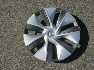 One factory 2020 to 2024 Tesla Model Y 19 inch hubcap wheel cover 1044235-00-D - Picture 1 of 24