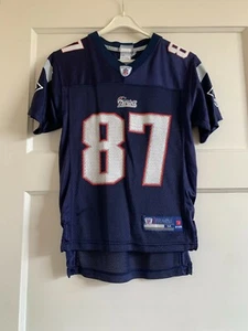 New! Rob Gronkowski On Field Jersey Patriots Size Youth Medium - Picture 1 of 2