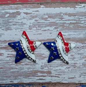 Red, white and blue Star magnetic pin. Western, Halter. Western hat jewelry - Picture 1 of 3