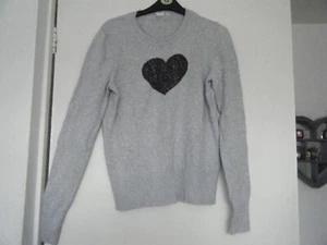 Gap Grey Heart Knitted Jumper UK Size Medium 12 - 14 Long Sleeve - Picture 1 of 4