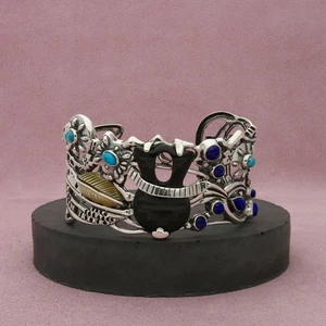 carolyn pollack sterling silver fritz casuse storyteller cuff bracelet 6.5in - Picture 1 of 3