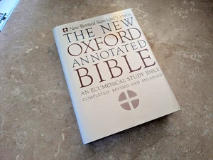 New Oxford Annotated Bible, New Revised Standard Version HB w/DJ FAST SHIPPING - Picture 1 of 3