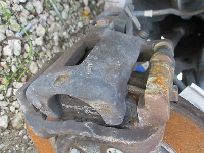 Pinza de freno trasera derecha Jaguar S-Type 2003 2004 2005 2006 2007 2008 Foto 1 de 2