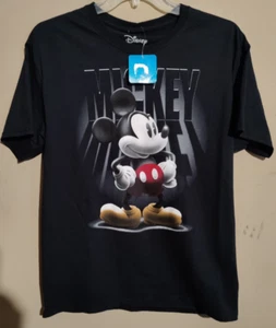 NWT Disney Mickey Mouse Graphic on Black Cotton T-Shirt (Men's Large) - Picture 1 of 3
