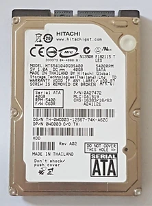 40 GB SATA Hitachi HTS541040G9SA00 5400rpm 8MB HDD 2.5 " Internal Hard Drive - Picture 1 of 1