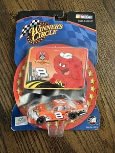 2002 Winners Circle DALE EARNHARDT JR #8 Looney Tunes Monte Carlo 1/64 NASCAR - Bild 1 von 2