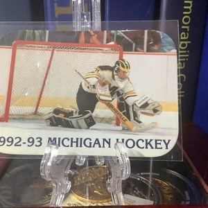 1992-93 Michigan Hockey Schedule, Steve Shields Cover. - Picture 1 of 3