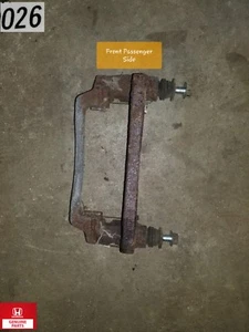 HONDA CIVIC SEDAN FRONT RIGHT BRAKE CALIPER BRACKET OEM 2006-2011 - Picture 1 of 3